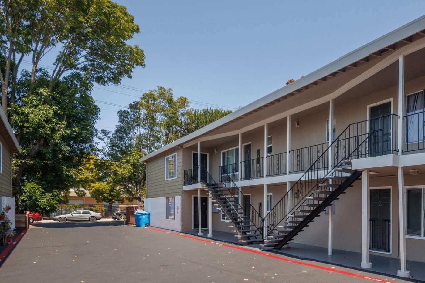 361 N Claremont St, San Mateo, CA